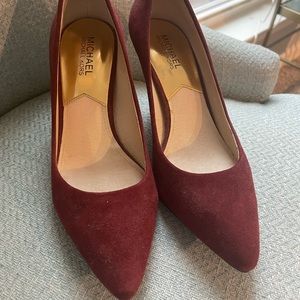 Michael Kors Suede Pumps
